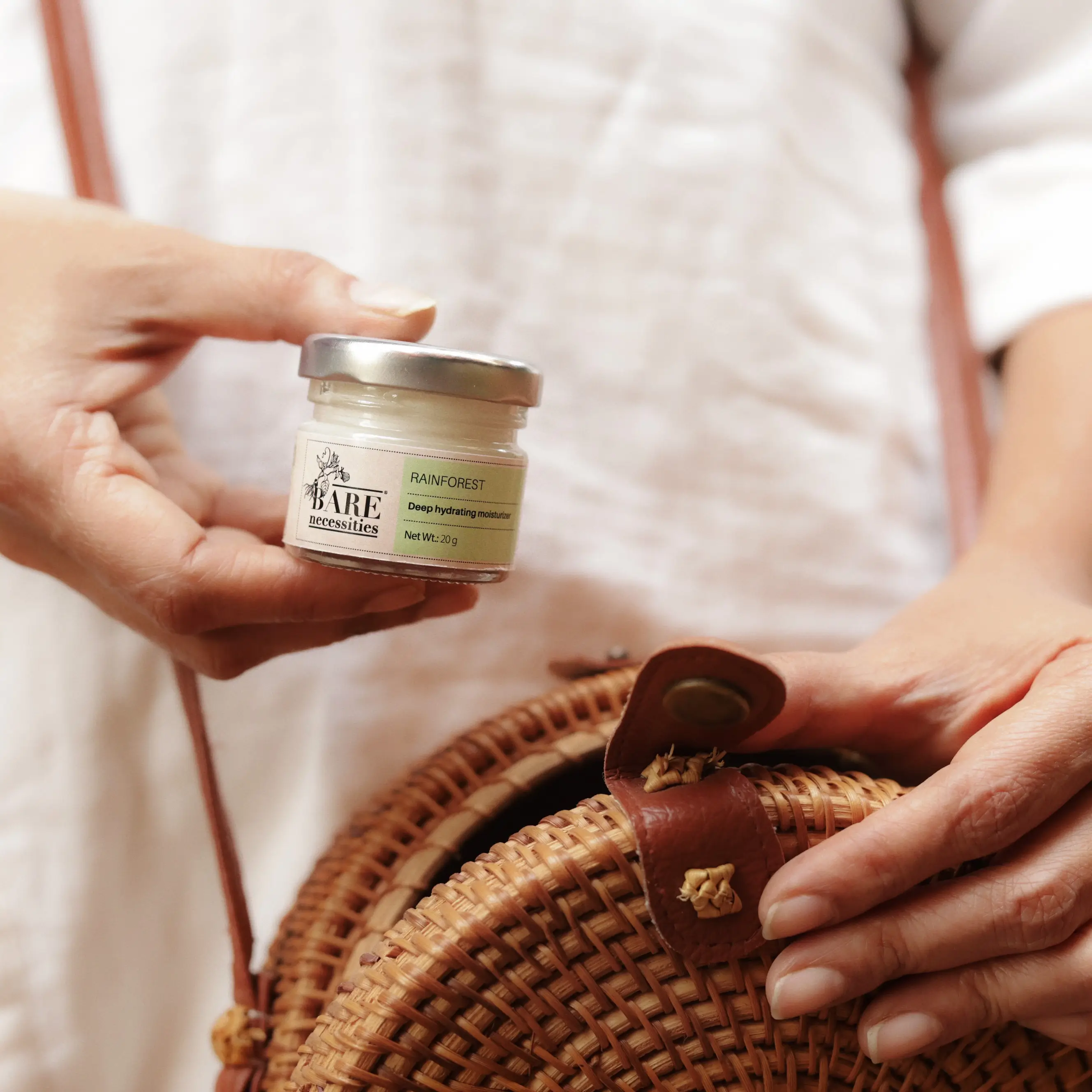 Founders' Favourites - Natural Zero Waste Personal Care Gift Set - Image 7