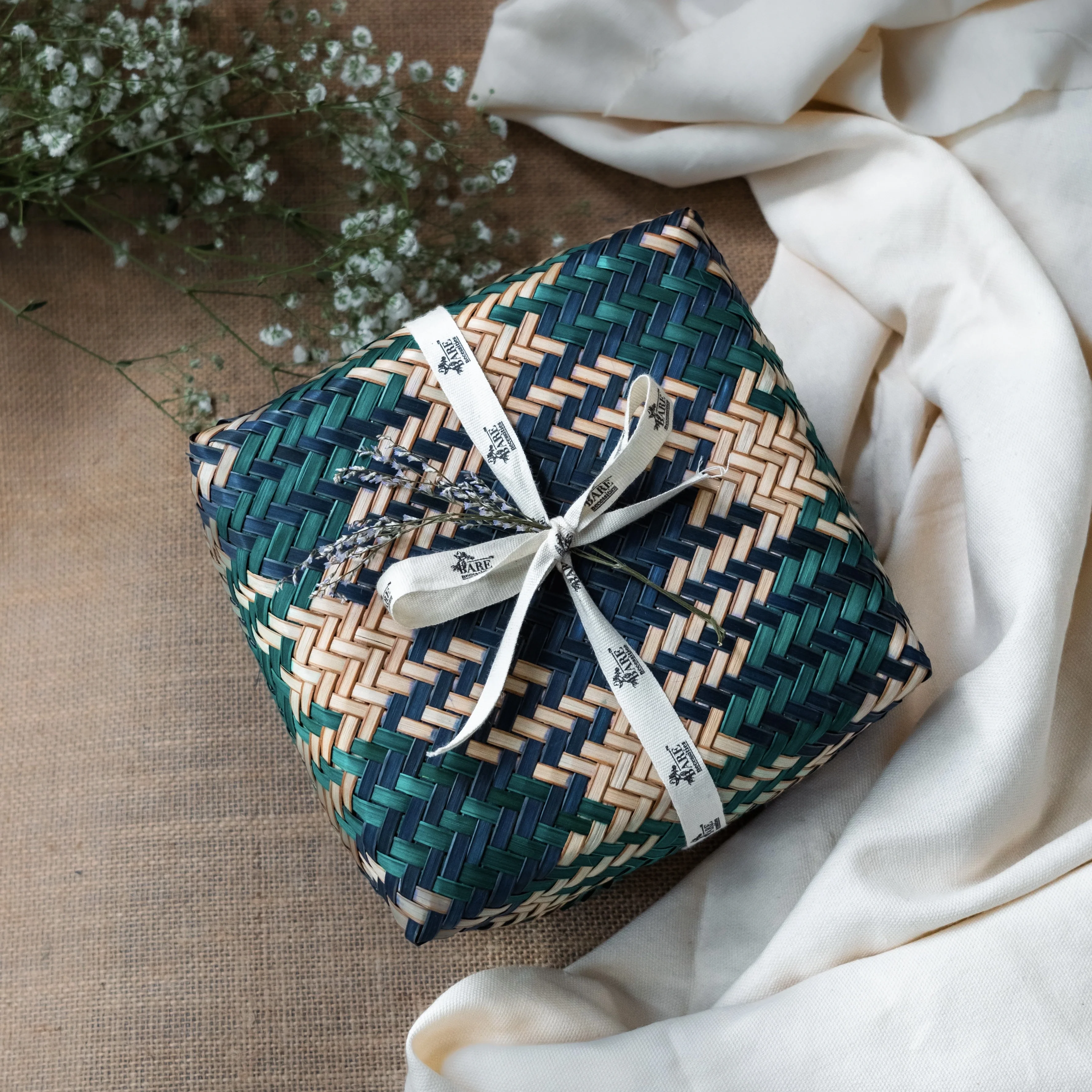 Sustainable Gentleman's Hamper - Premium Natural Grooming Gift for Men - Image 3